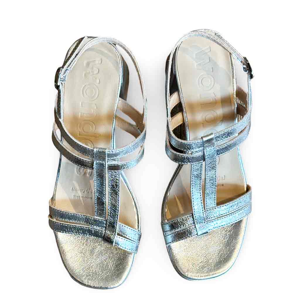 Wonders Silver T - Strap Sandal - Sole Food - 4