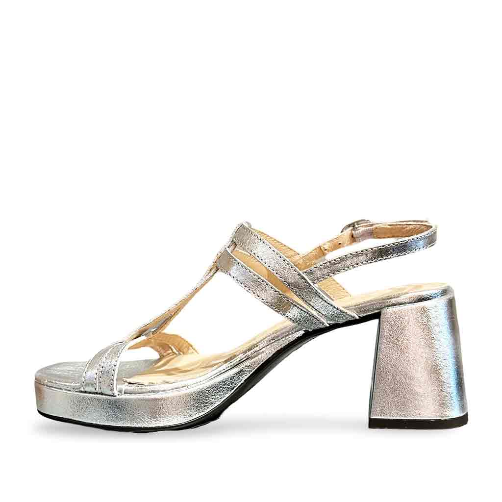 Wonders Silver T - Strap Sandal - Sole Food - 2