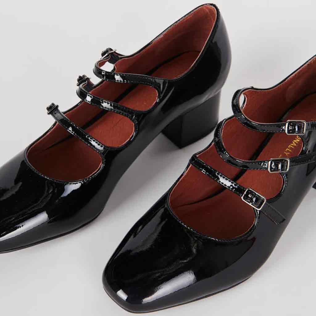 Intentionally _______ Piano Mary Jane - Black - Sole Food