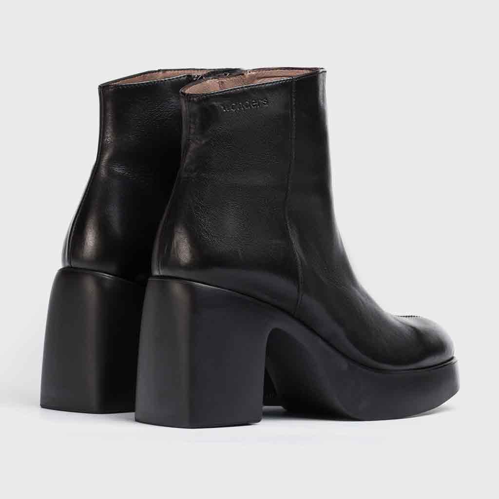 Wonders Iseo Bootie - Black - Sole Food