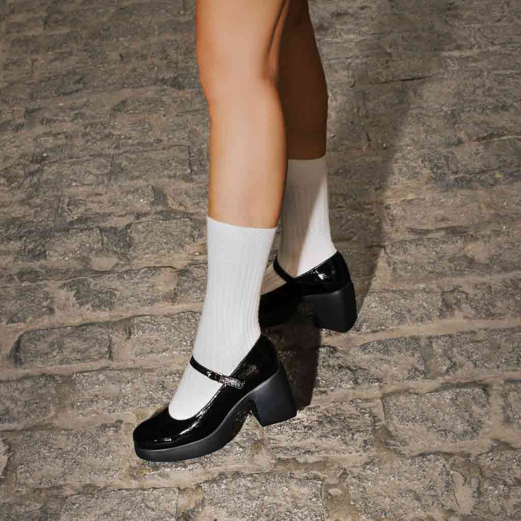 Wonders Lack Chunky Mary Jane - Black Patent - Sole Food
