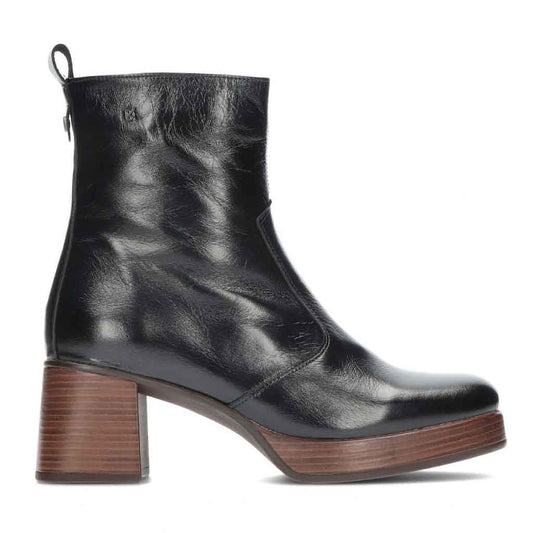 Cristel Platform Boot - Black - Sole Food - 1