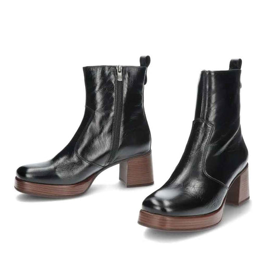 Cristel Platform Boot - Black - Sole Food - 2