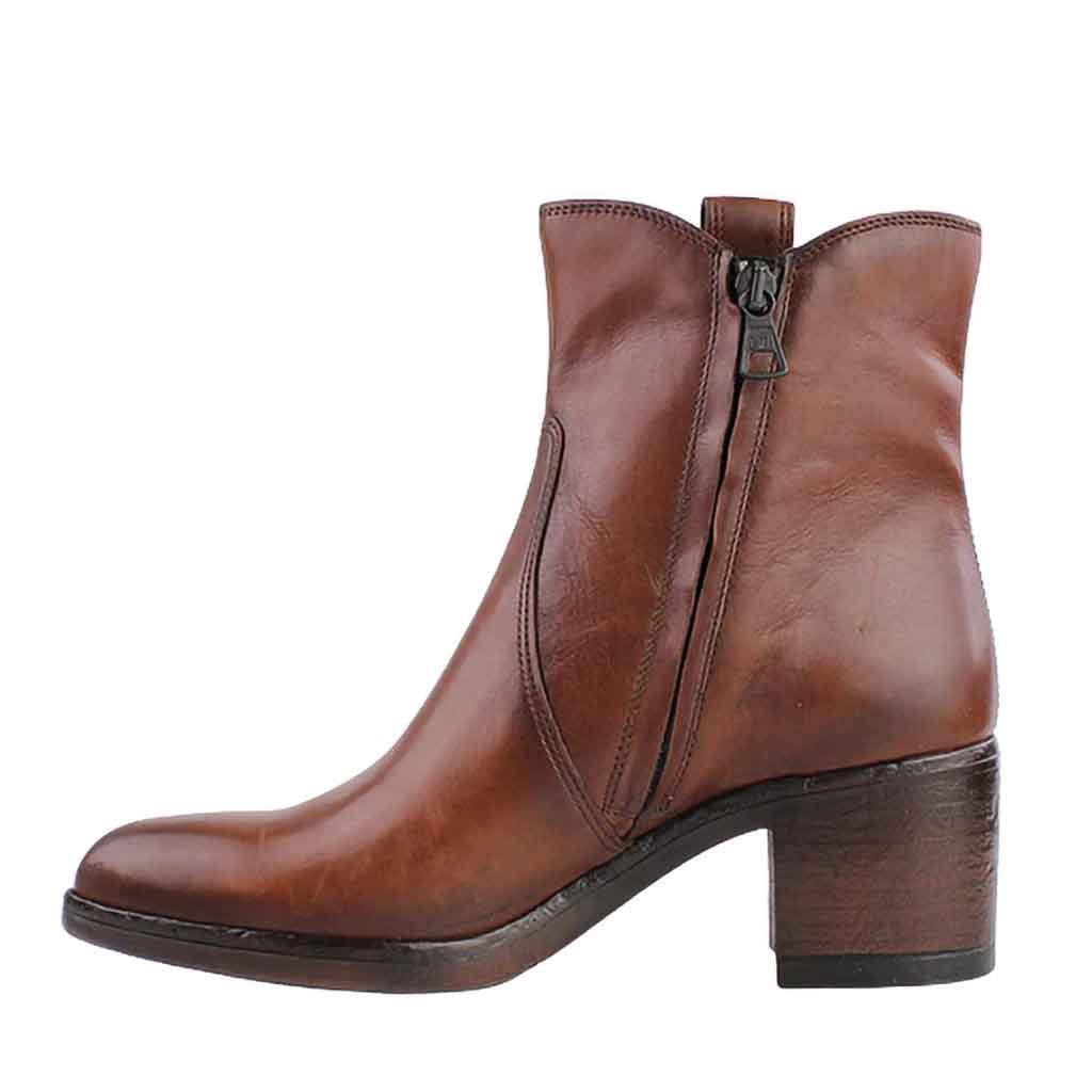 MJUS Pull - On Ankle Boot - Sole Food - 3