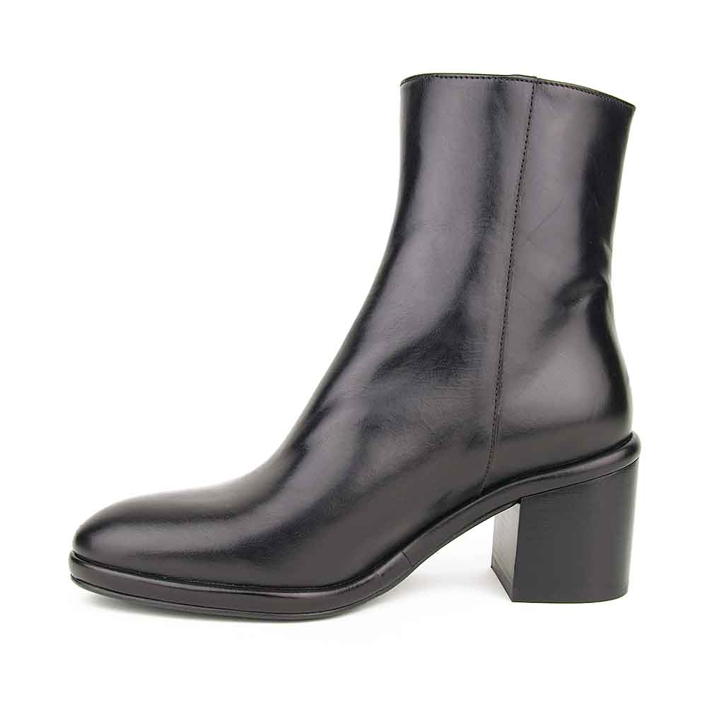 Homers Malek Heeled Boot - Black - Sole Food - 4