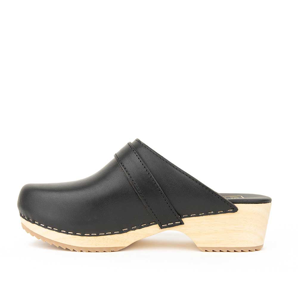 re-souL Classic Clog - Black Leather - Sole Food - 3