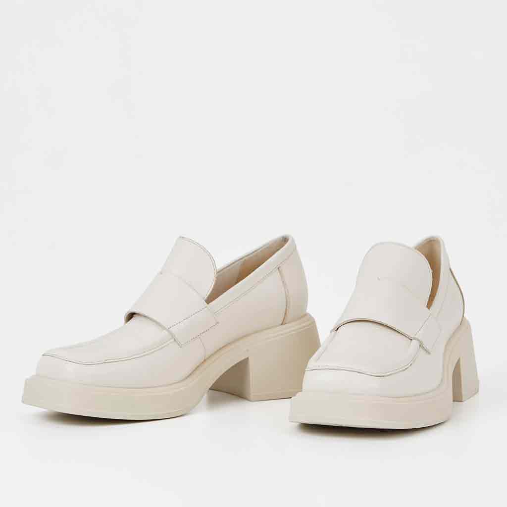 kæmpe italiensk afbalanceret Vagabond Shoemakers Dorah Loafer - Off White | Sole Food